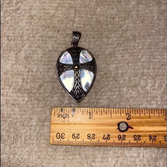 Jewerly   - Picture 3 of 4